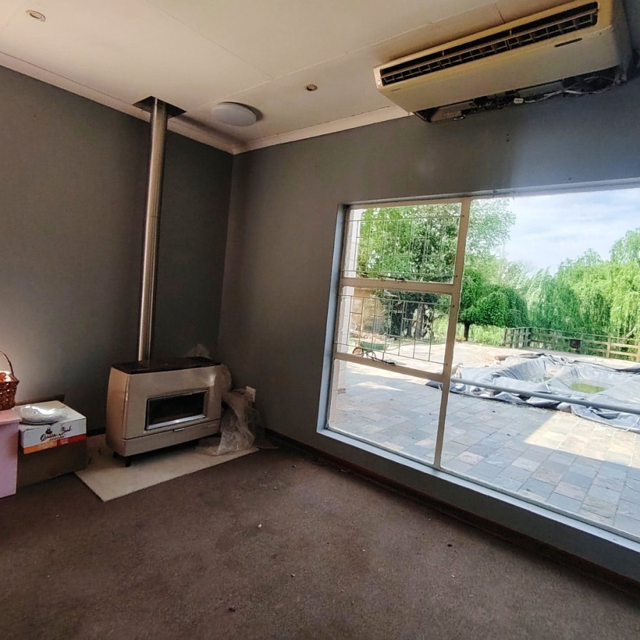 Commercial Property for Sale in Roodewal Free State